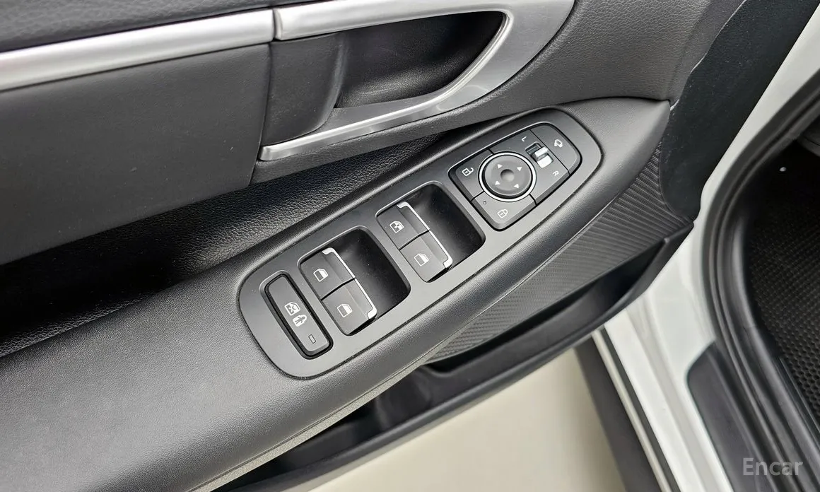 Фото 17 - Hyundai Sonata