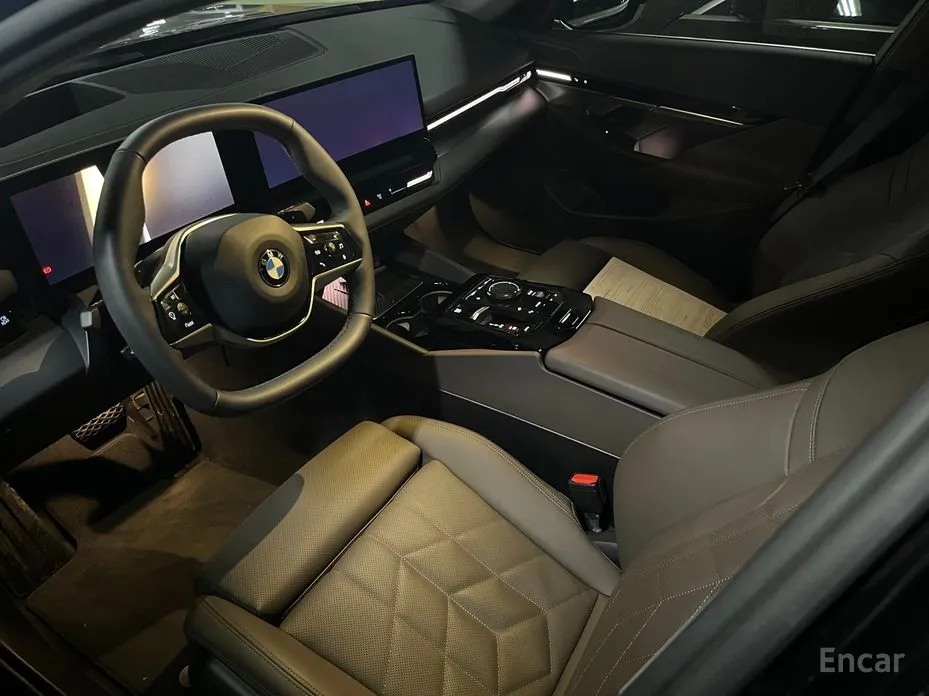 Фото 6 - BMW 5 Series