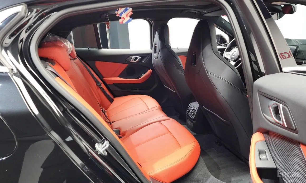 Фото 12 - BMW 1 Series