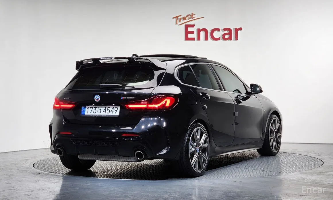 Фото 2 - BMW 1 Series