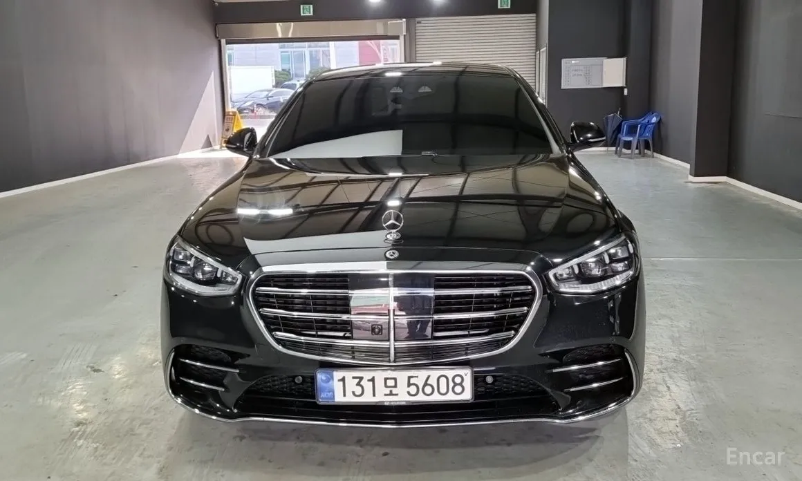 Фото 1 - Mercedes-Benz S-Class