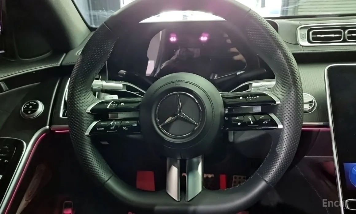 Фото 9 - Mercedes-Benz S-Class