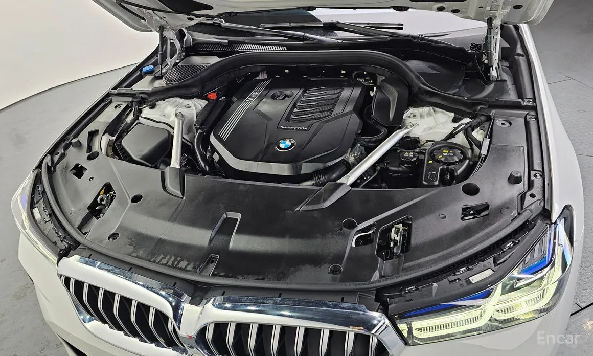 Фото 6 - BMW Gran Turismo