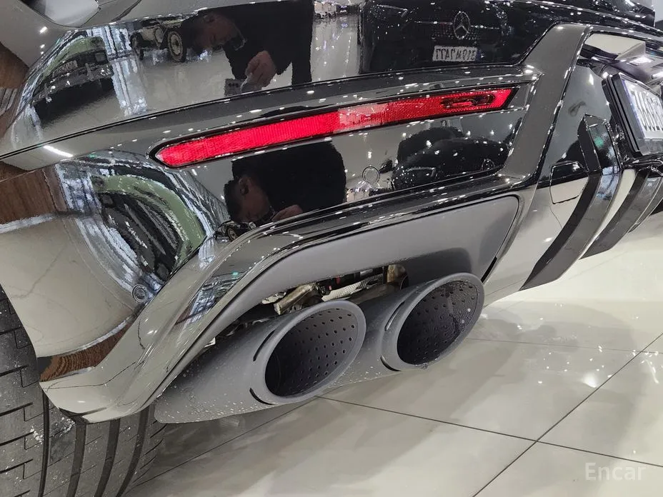 Фото 15 - Lamborghini Urus