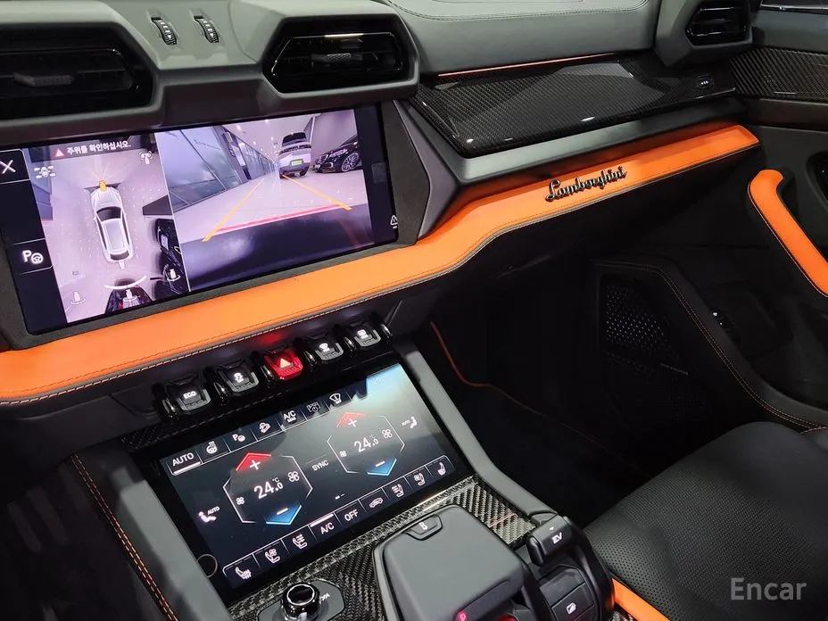 Фото 16 - Lamborghini Urus