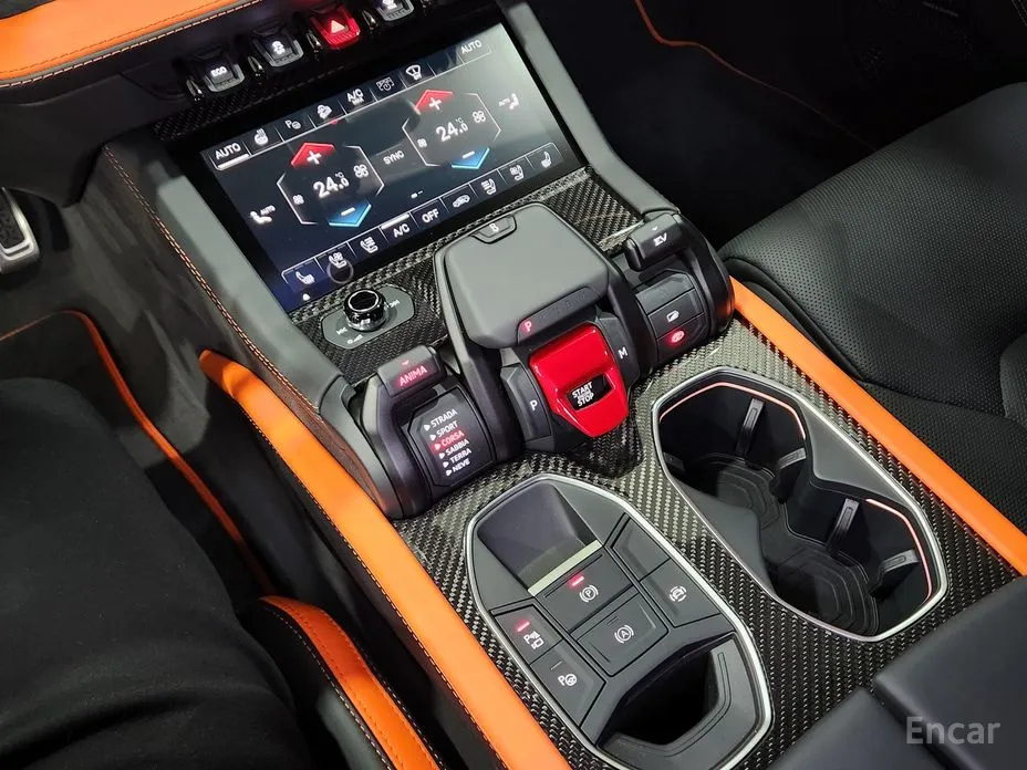 Фото 9 - Lamborghini Urus