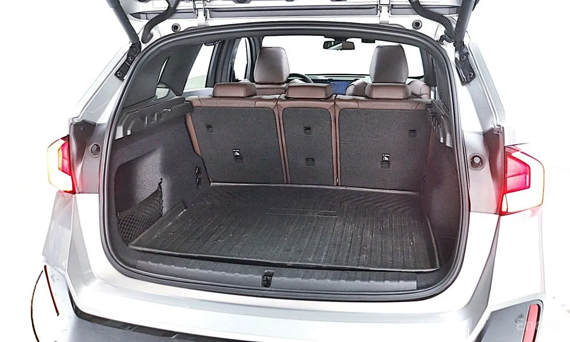 Фото 10 - BMW X1