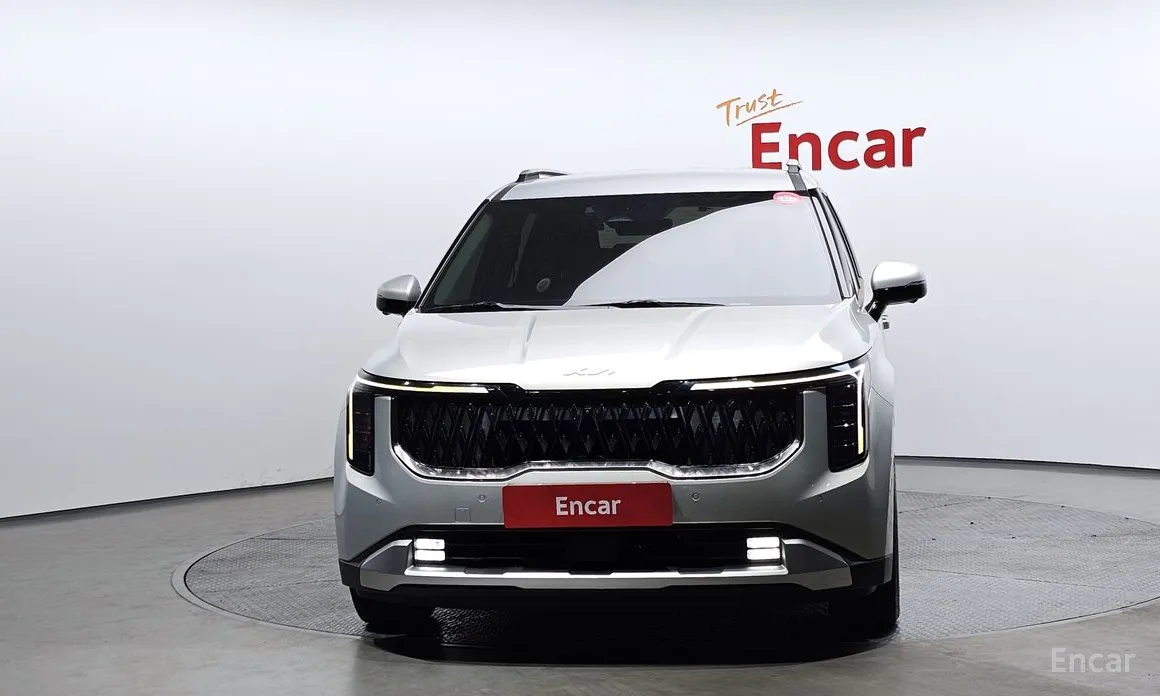 Фото 3 - Kia Carnival