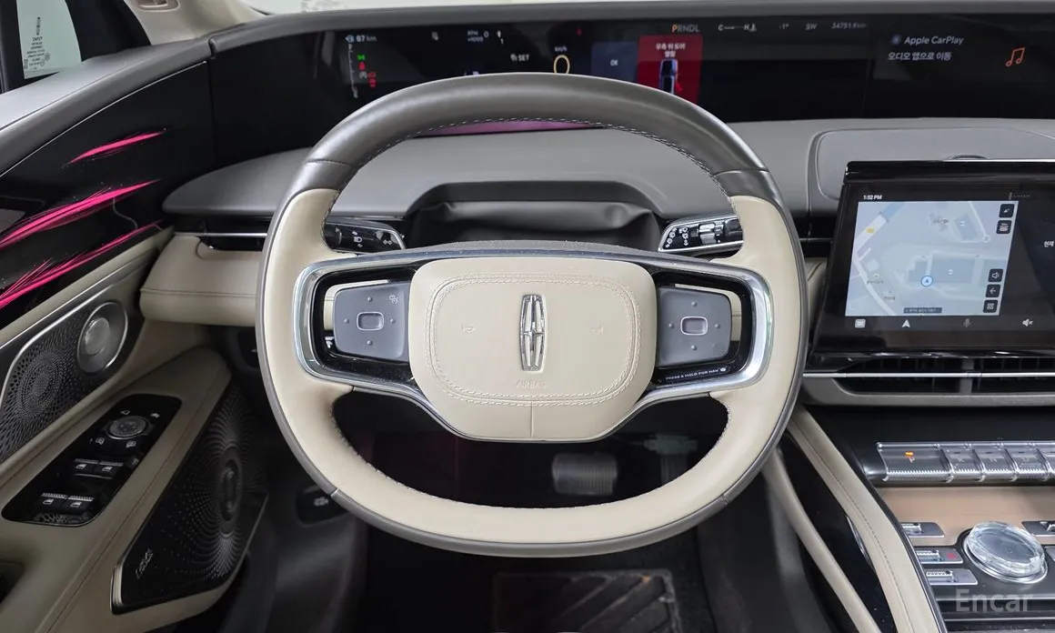 Фото 13 - Lincoln Nautilus