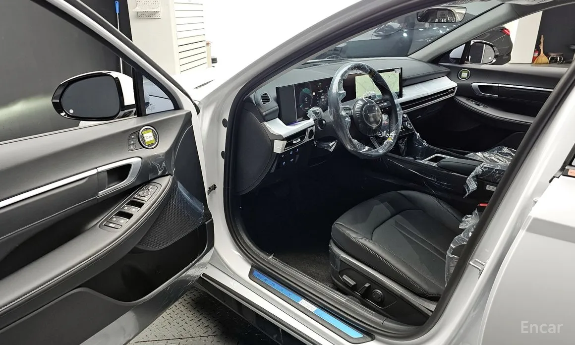 Фото 10 - Hyundai Sonata