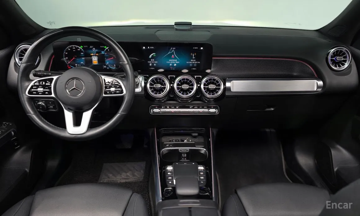 Фото 7 - Mercedes-Benz GLB-Class