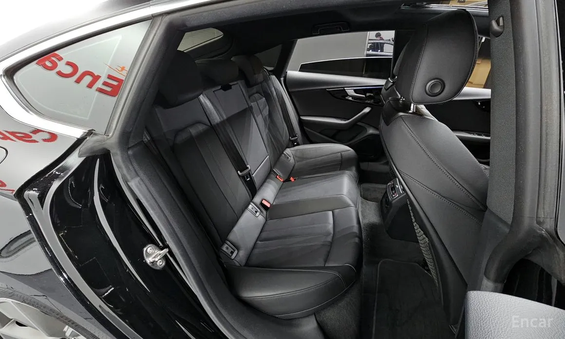 Фото 11 - Audi A5