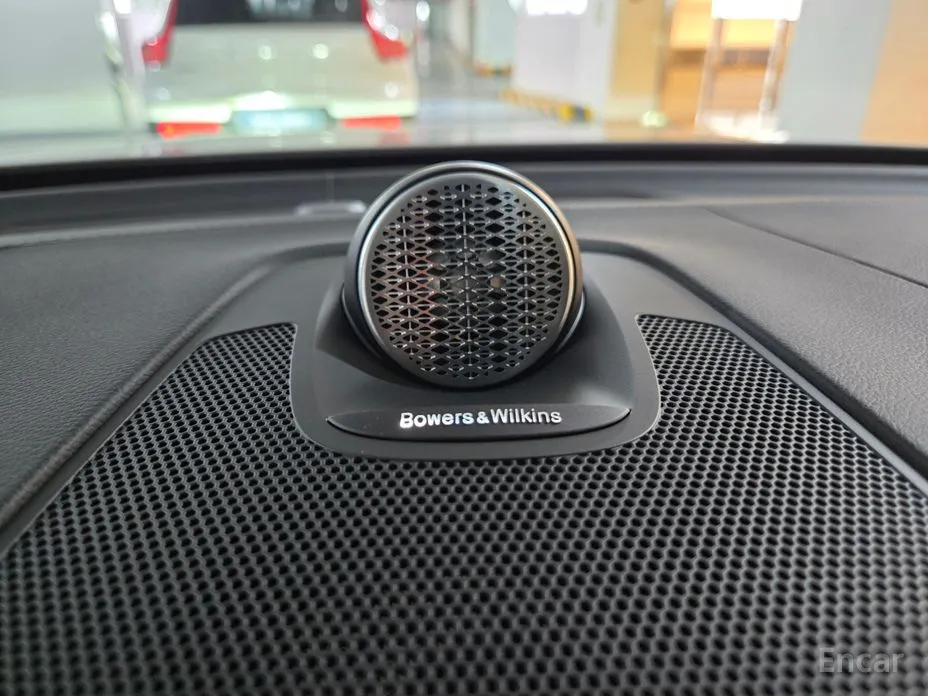 Фото 11 - Volvo XC60