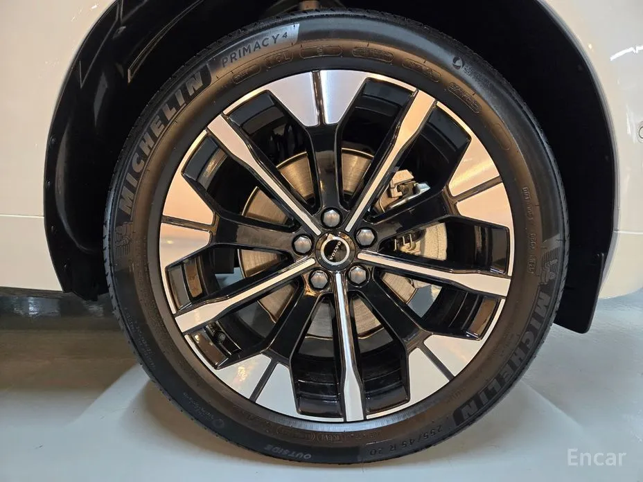 Фото 5 - Volvo XC60