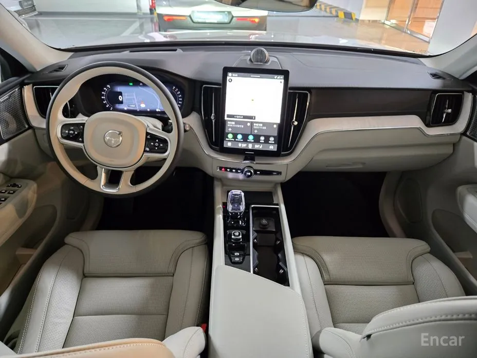 Фото 6 - Volvo XC60