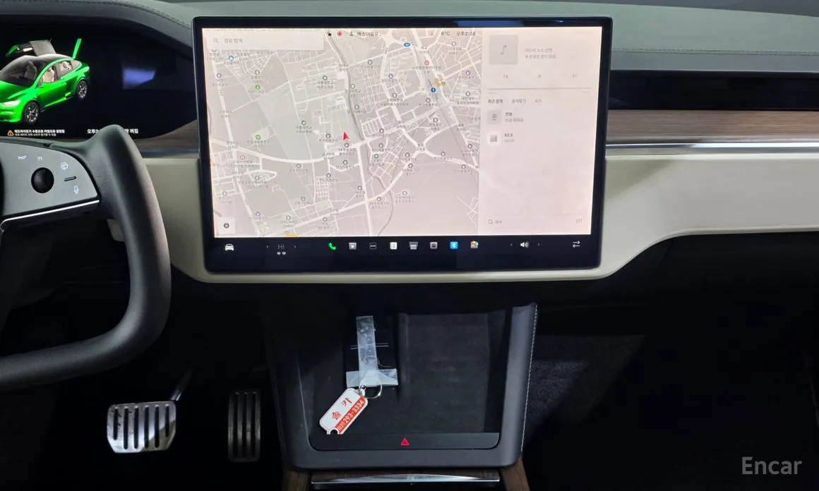 Фото 14 - Tesla Model X