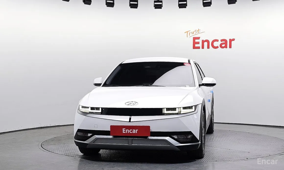 Фото 3 - Hyundai Ioniq 5