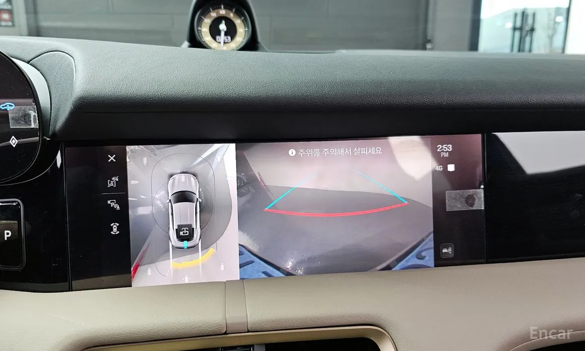 Фото 16 - Porsche Taycan