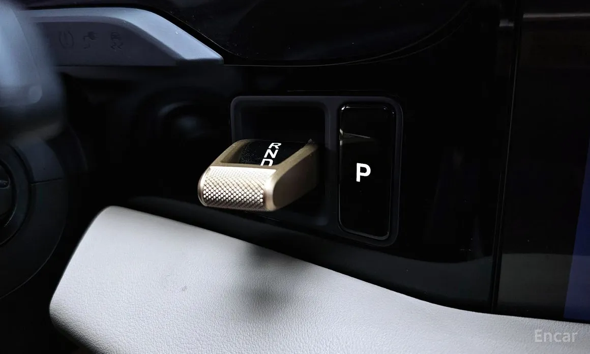 Фото 9 - Porsche Taycan