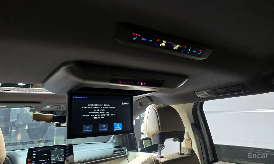 Фото 17 - Toyota Sienna