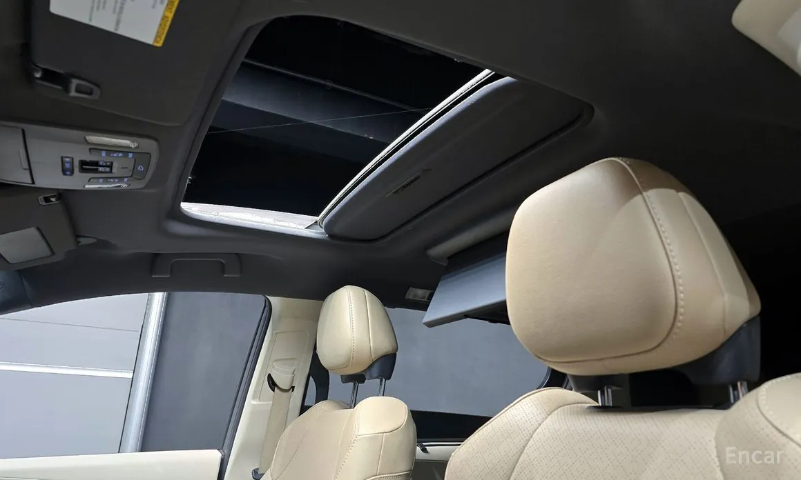 Фото 18 - Toyota Sienna