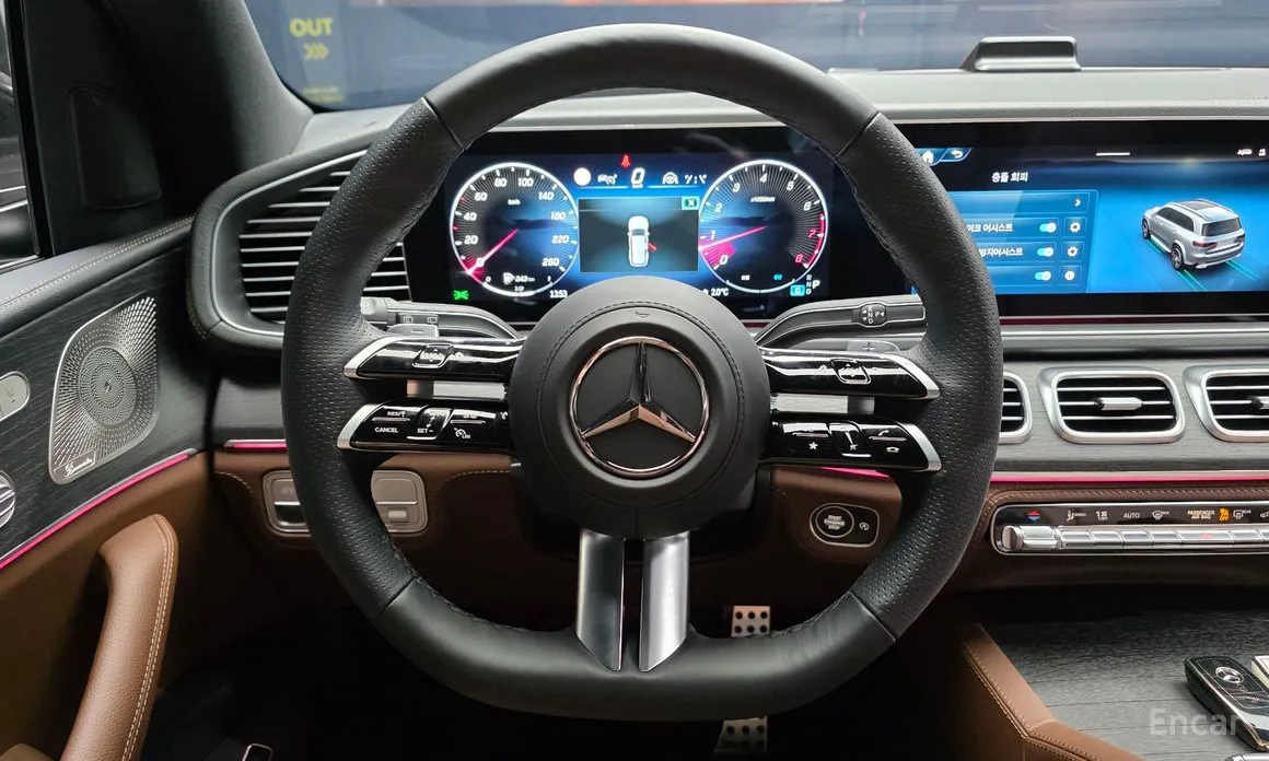 Фото 13 - Mercedes-Benz GLS-Class