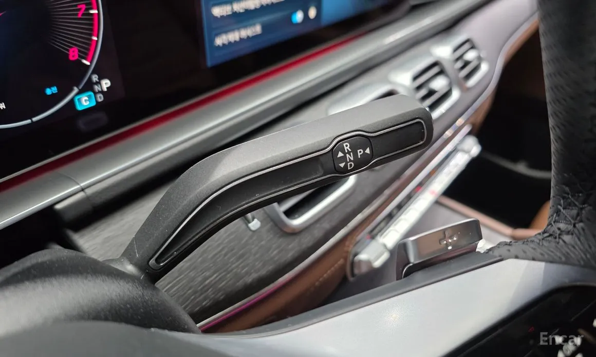 Фото 9 - Mercedes-Benz GLS-Class