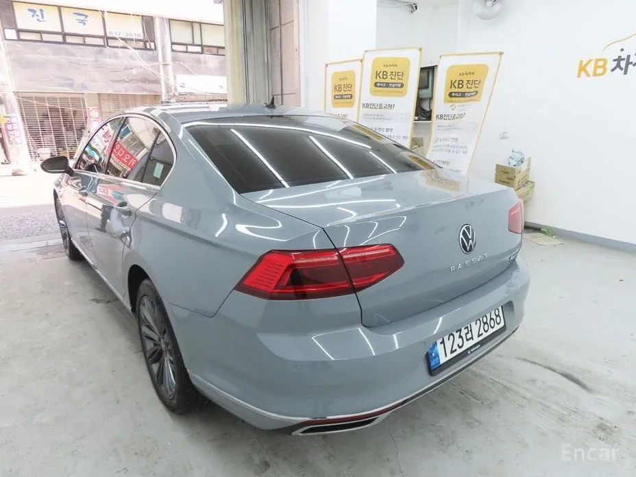 Фото 4 - Volkswagen Passat