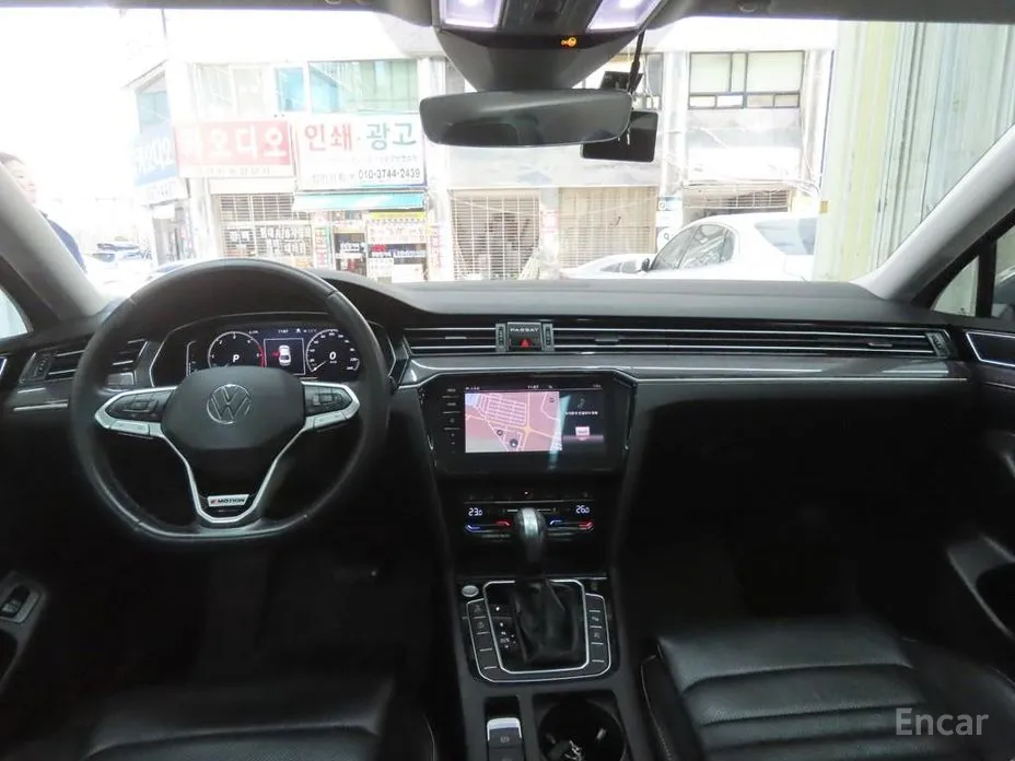 Фото 7 - Volkswagen Passat