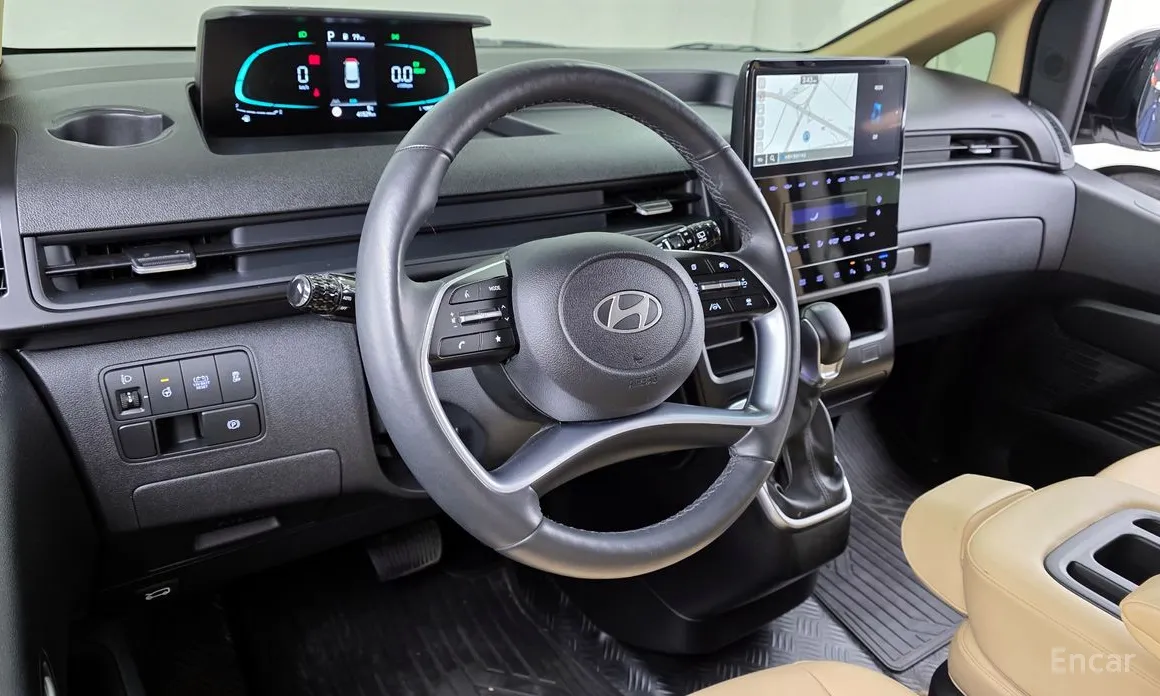 Фото 13 - Hyundai Staria