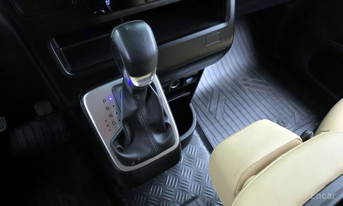 Фото 9 - Hyundai Staria