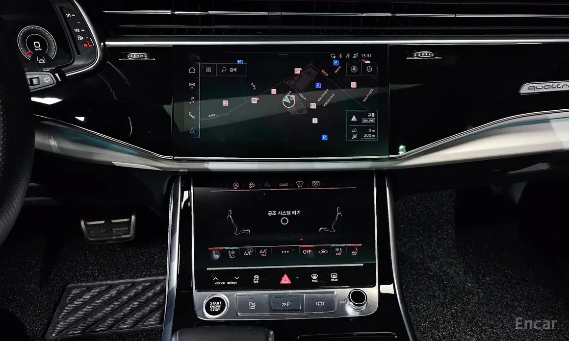 Фото 14 - Audi Q7