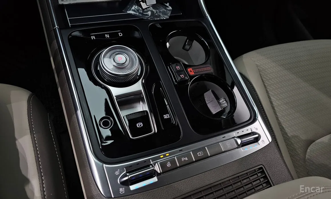 Фото 9 - Kia Carnival