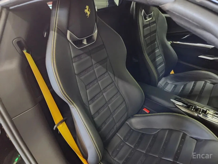 Фото 17 - Ferrari 296