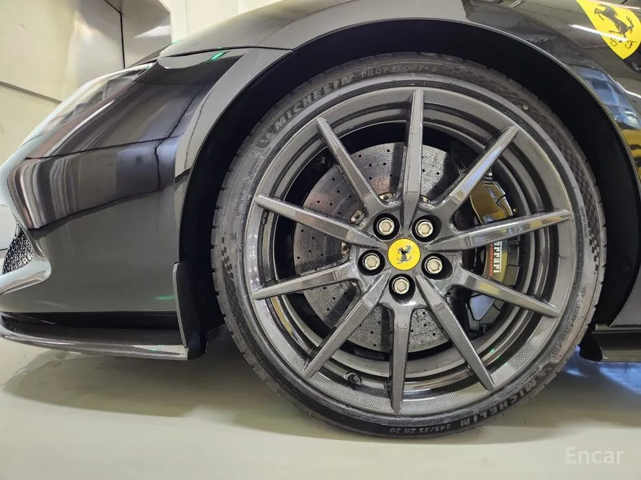 Фото 20 - Ferrari 296