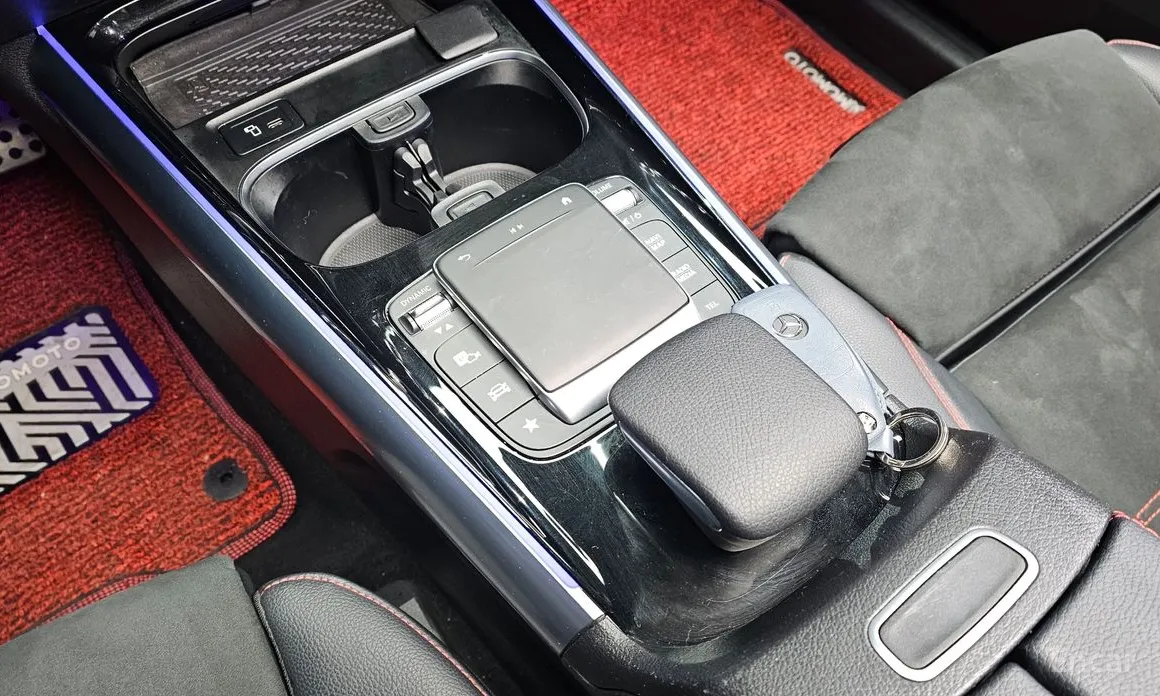 Фото 9 - Mercedes-Benz EQA