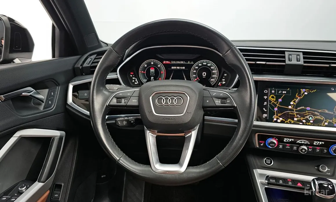 Фото 13 - Audi Q3