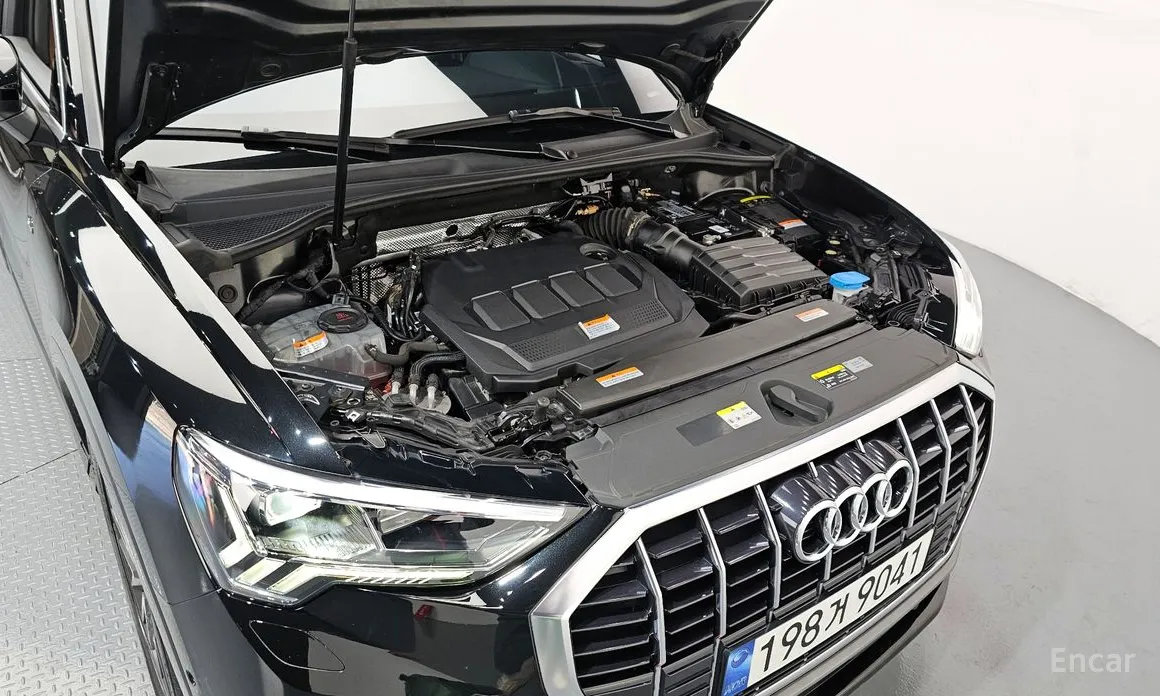 Фото 6 - Audi Q3