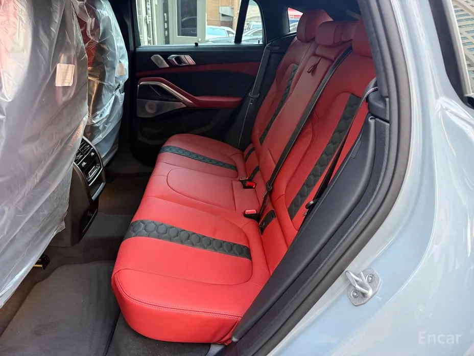 Фото 12 - BMW X6 M