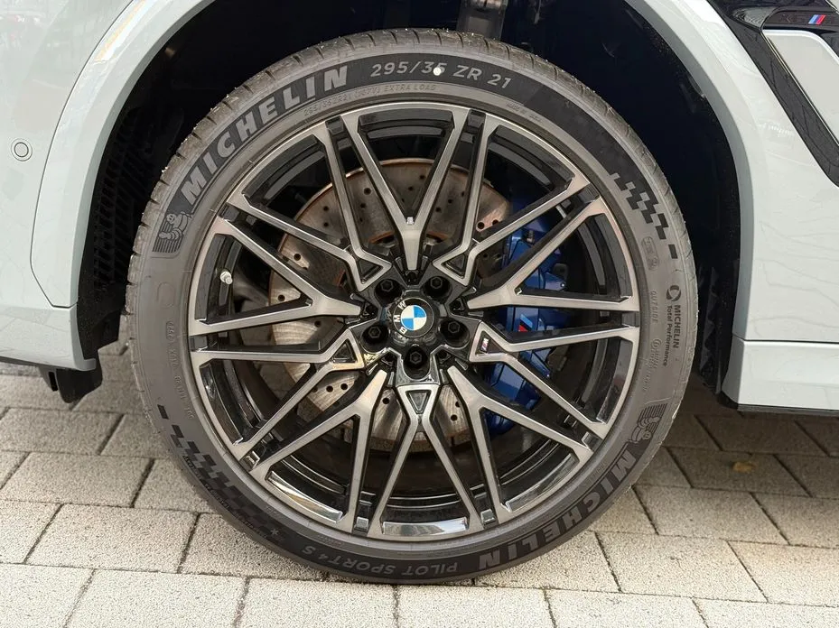 Фото 6 - BMW X6 M