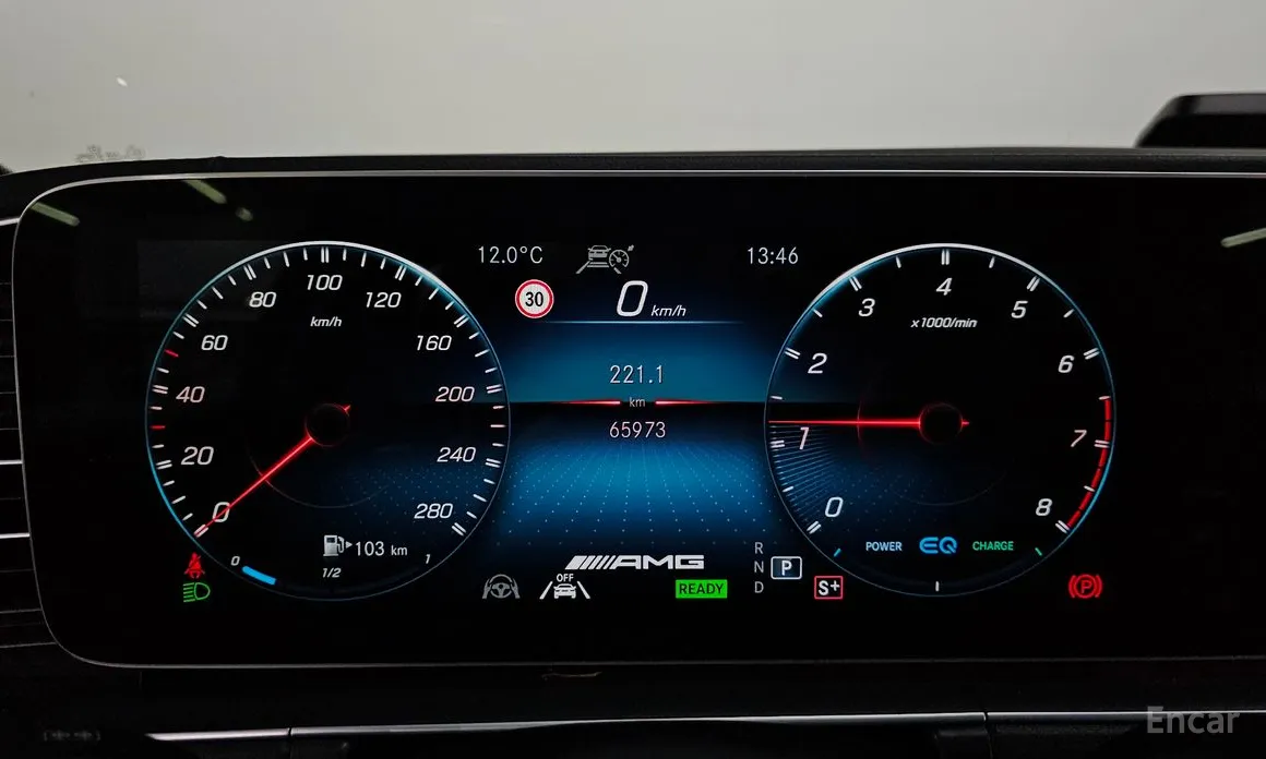 Фото 8 - Mercedes-Benz GLE-Class