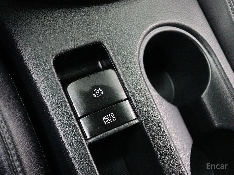 Фото 12 - Kia Seltos