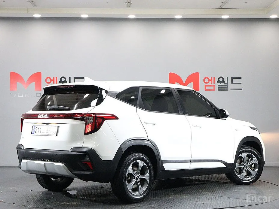 Фото 3 - Kia Seltos