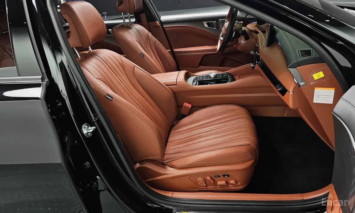 Фото 10 - Kia K8