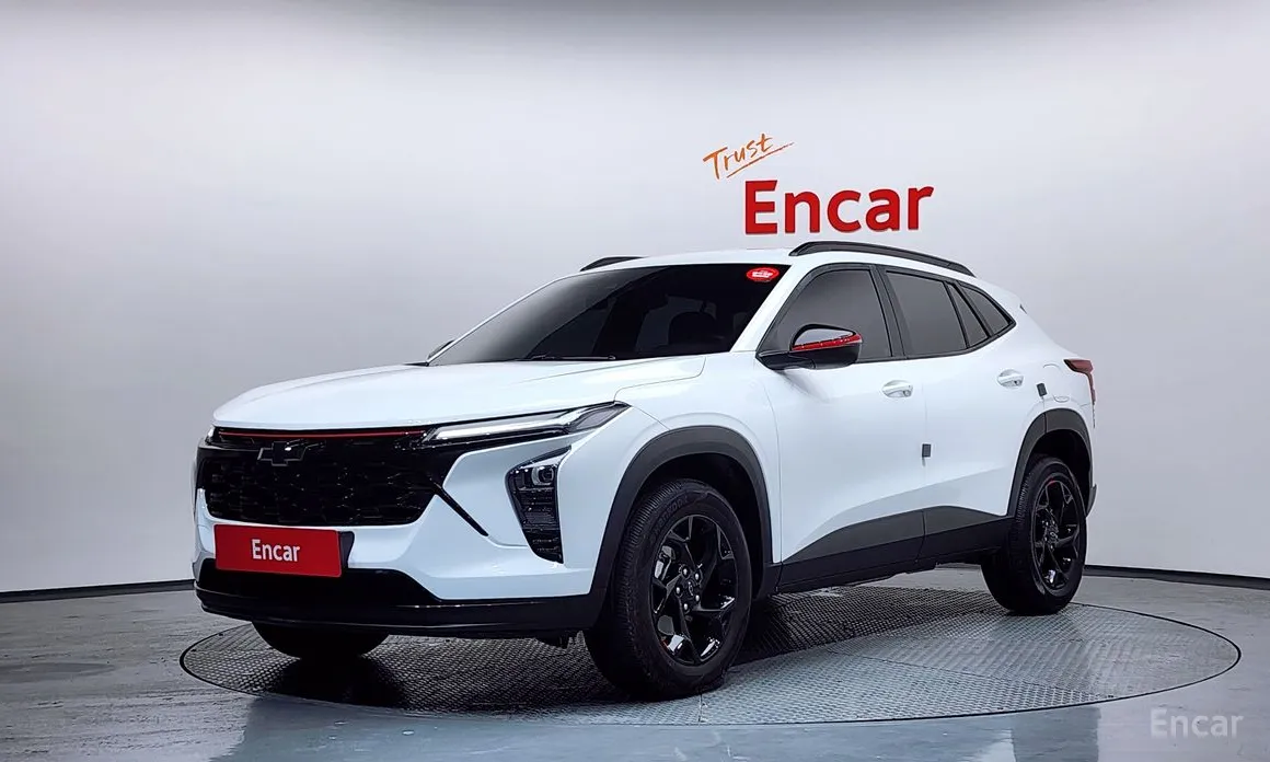 Photo 1 - Chevrolet Trax