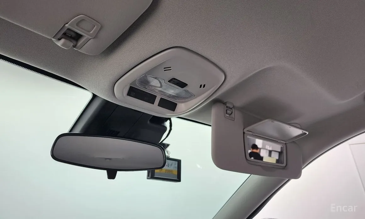 Photo 17 - Chevrolet Trax