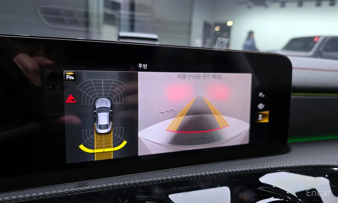 Фото 17 - Mercedes-Benz CLA-Class