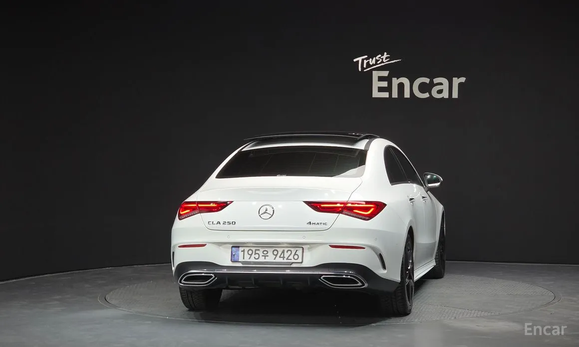 Фото 4 - Mercedes-Benz CLA-Class