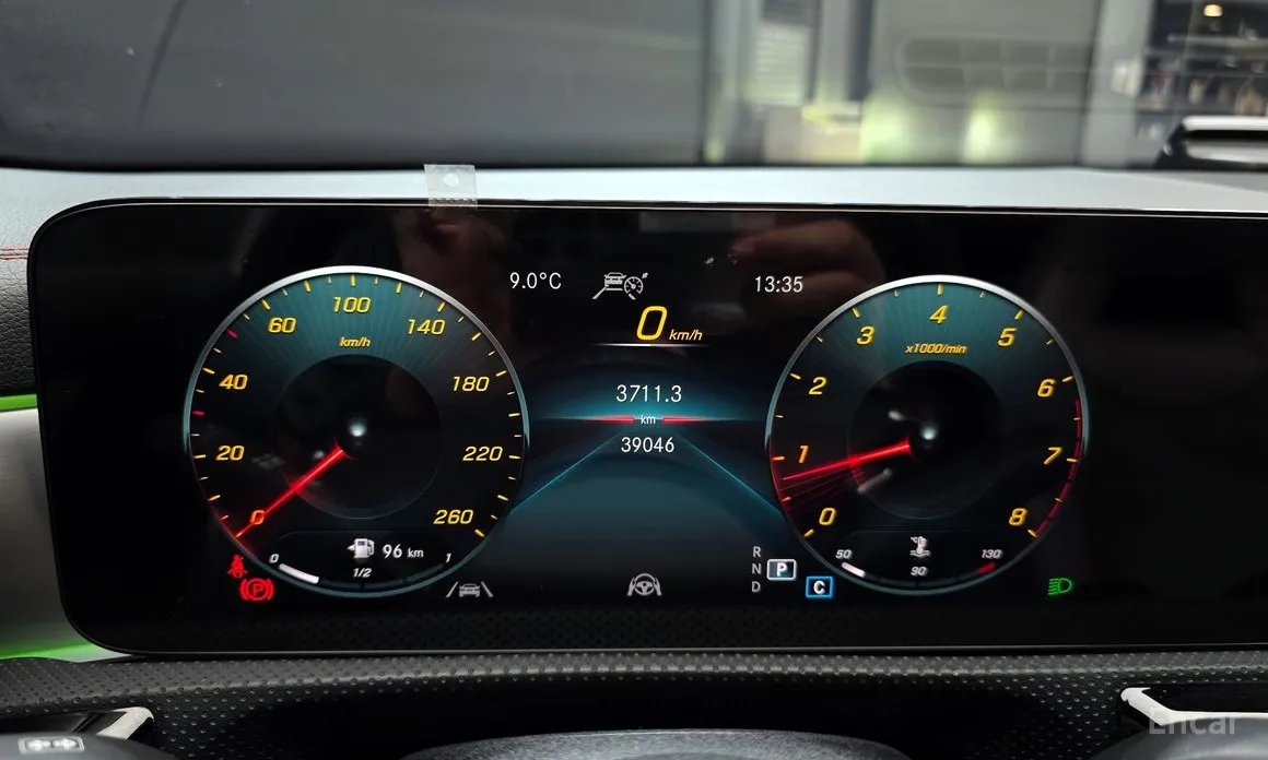 Фото 8 - Mercedes-Benz CLA-Class