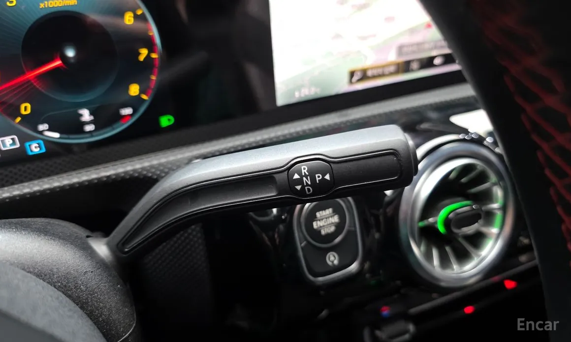 Фото 9 - Mercedes-Benz CLA-Class